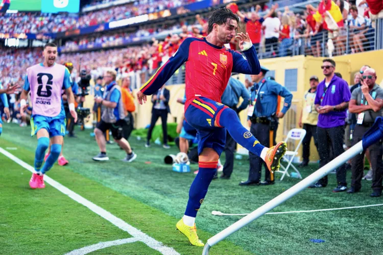 Spain scores in extra time to beat Argentina